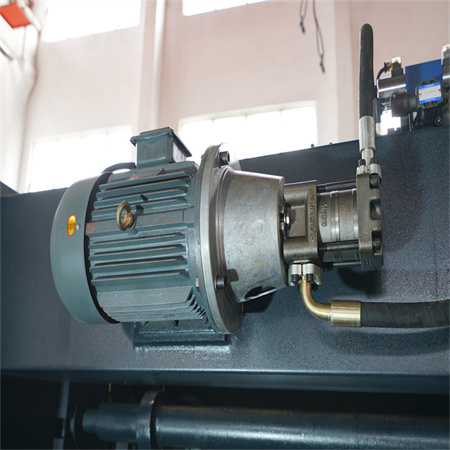 فیکٹری CNC ہائیڈرولک موڑنے والی مشین MS SS AL موڑنے کے لیے بریک دبائیں