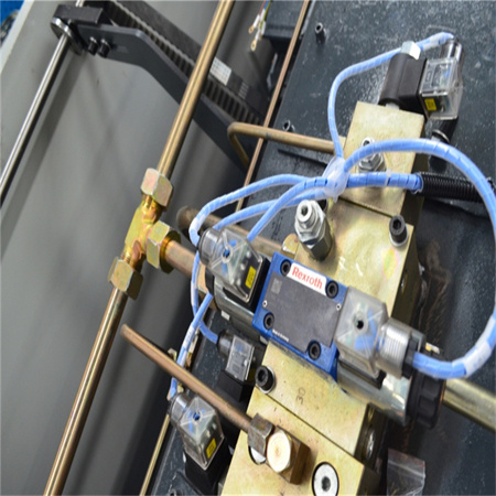 ہاتھ سے چلنے والی آئرن پلیٹ فولڈنگ مشین چھوٹی دستی پریس بریک