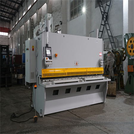 میٹل کٹنگ گیلوٹین مشین CNC ہائیڈرولک پلیٹ کینچی گیلوٹین شیئرنگ مشین